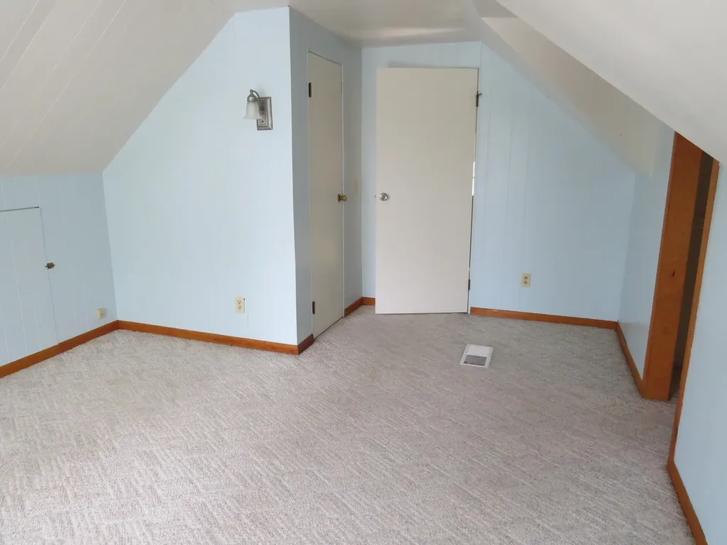 1812 Tomahawk Trail Valley Township MI 49010