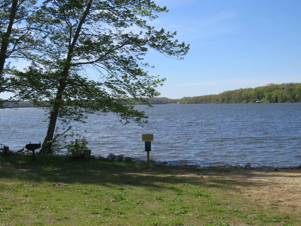 1812 Tomahawk Trail Valley Township MI 49010