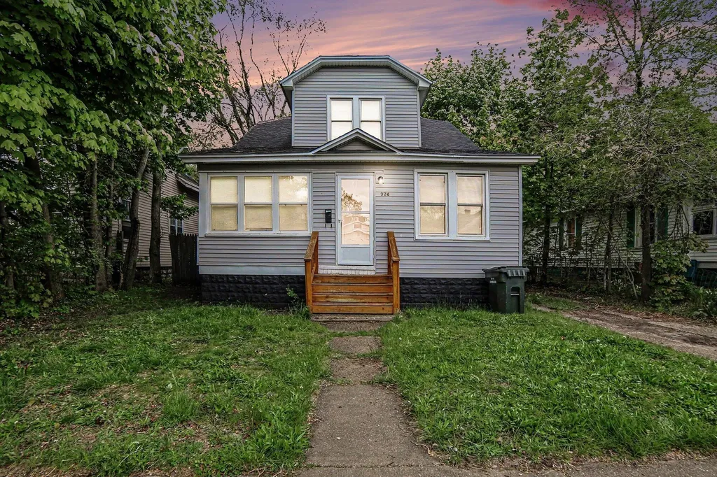 324 Merrill Avenue Muskegon City MI 49441