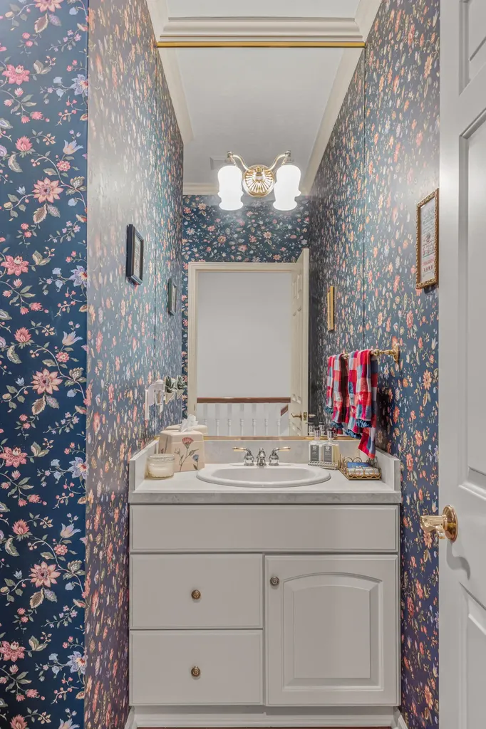 2166 Lamberton Creek Lane NE Grand Rapids City MI 49505
