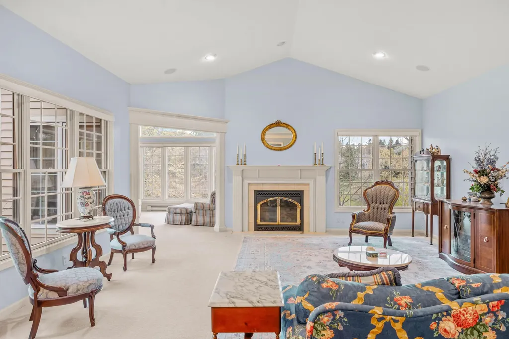 2166 Lamberton Creek Lane NE Grand Rapids City MI 49505