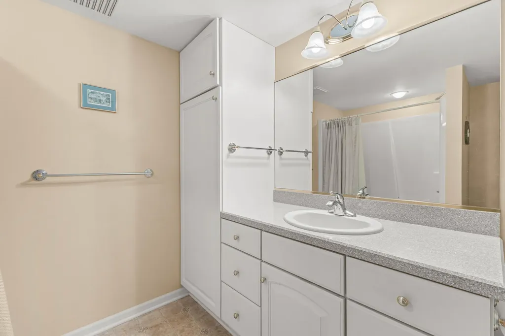 2166 Lamberton Creek Lane NE Grand Rapids City MI 49505