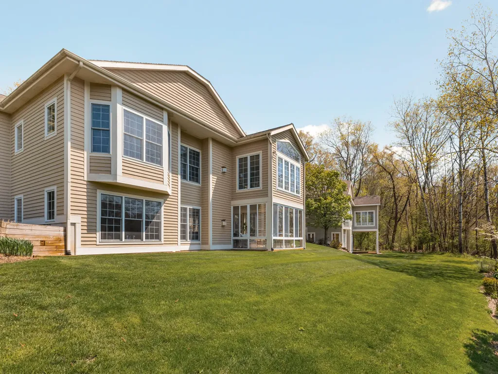 2166 Lamberton Creek Lane NE Grand Rapids City MI 49505