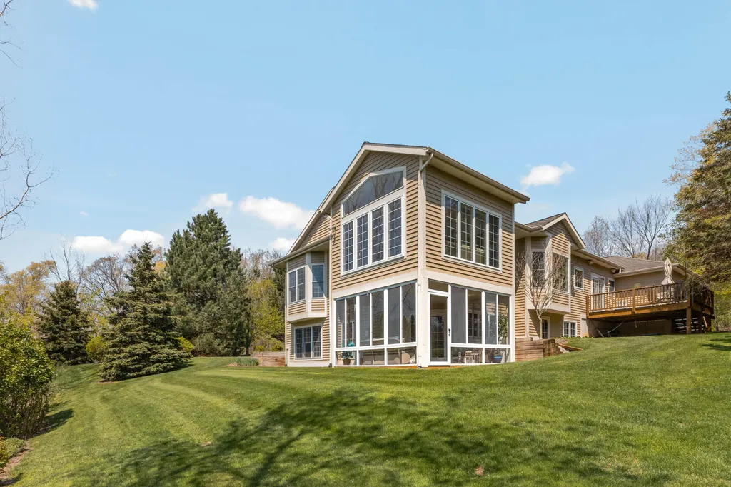 2166 Lamberton Creek Lane NE Grand Rapids City MI 49505