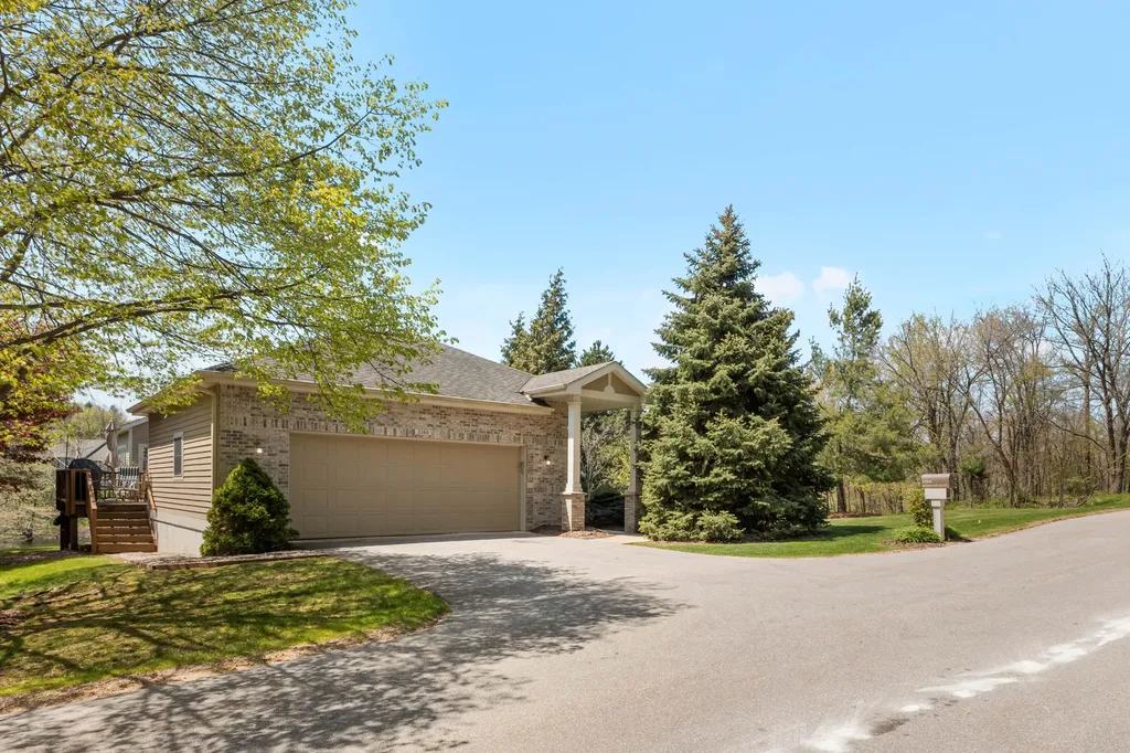 2166 Lamberton Creek Lane NE Grand Rapids City MI 49505