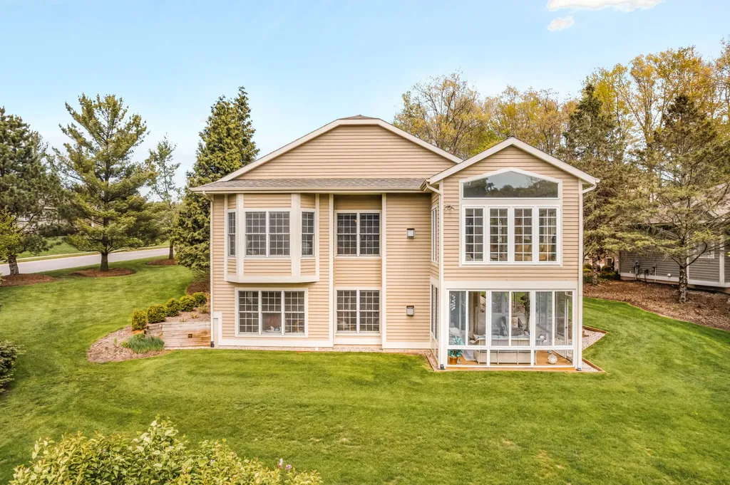 2166 Lamberton Creek Lane NE Grand Rapids City MI 49505