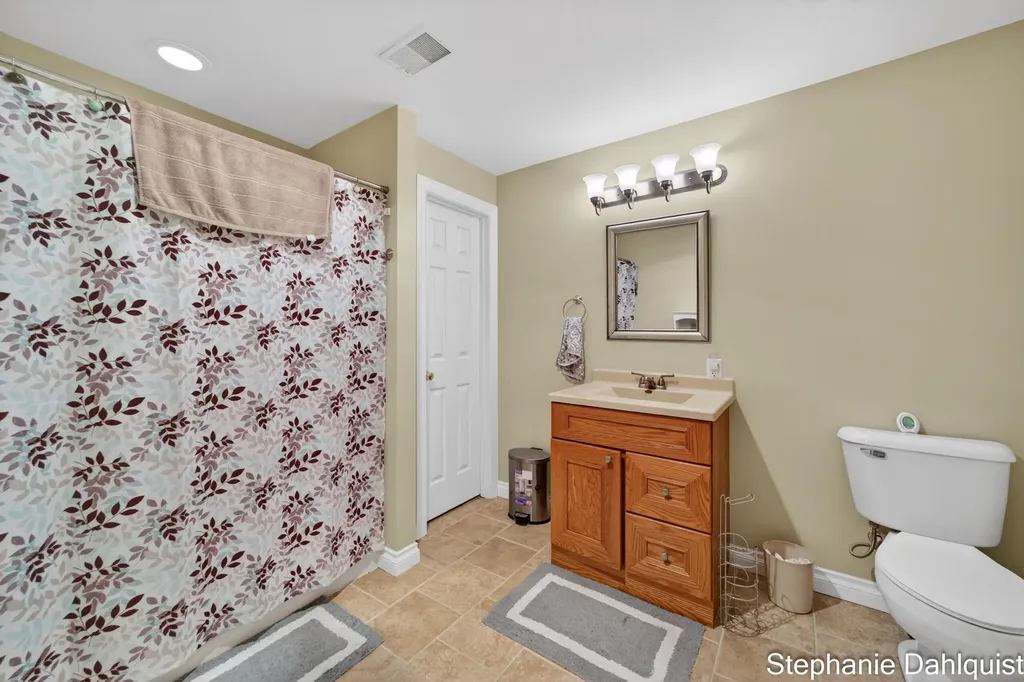 3878 Darcliff Lane Cedar Creek Township MI 49457