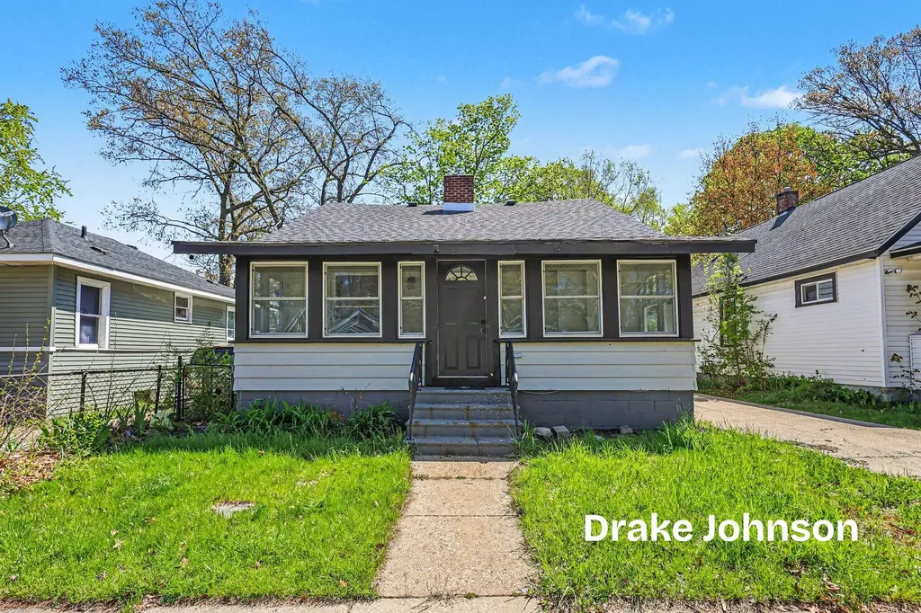 1626 Dyson Street Muskegon City MI 49442
