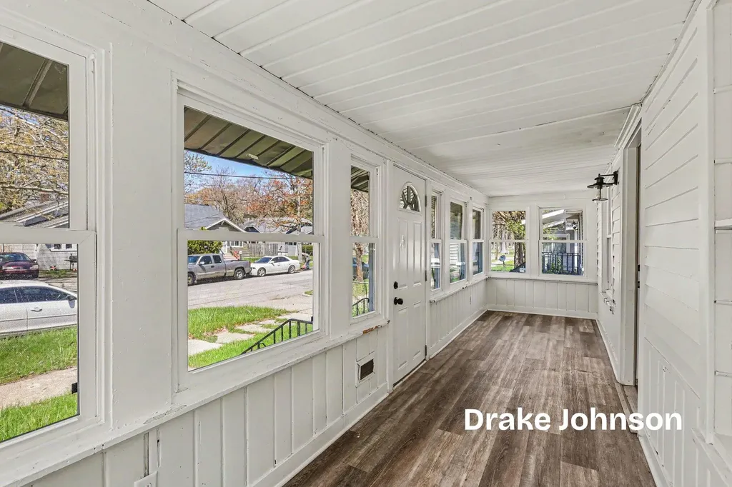 1626 Dyson Street Muskegon City MI 49442