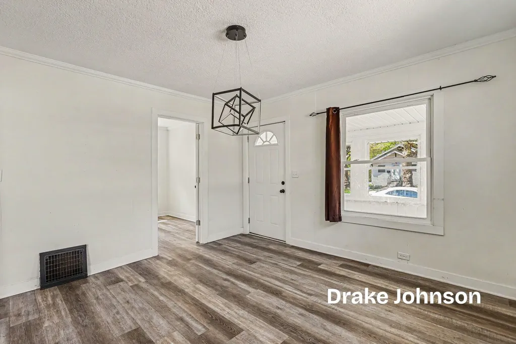 1626 Dyson Street Muskegon City MI 49442