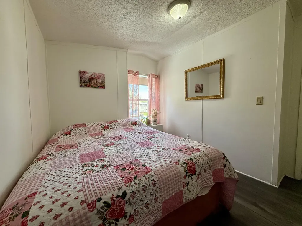 333 E Lakewood Boulevard Holland Charter Township MI 49424