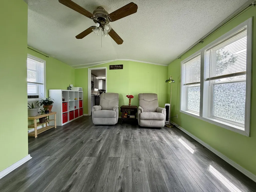 333 E Lakewood Boulevard Holland Charter Township MI 49424