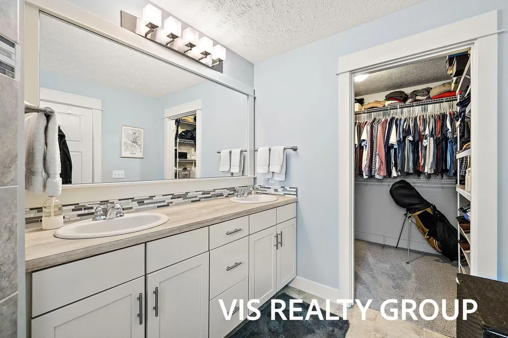 15265 Canterbury Lane Grand Haven Charter Township MI 49417