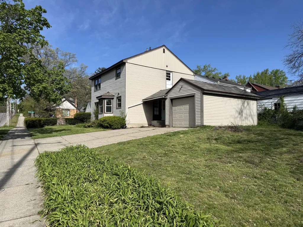 1350 Giddings Avenue SE Grand Rapids City MI 49506