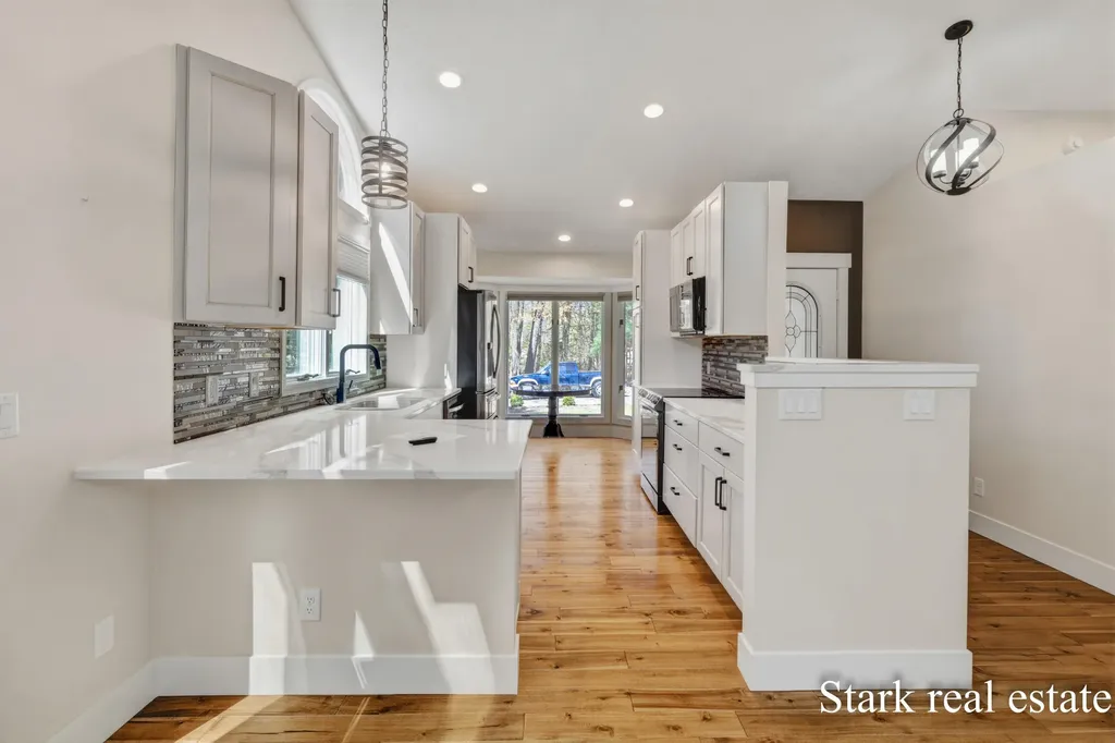 3670 Henry Street Norton Shores City MI 49441