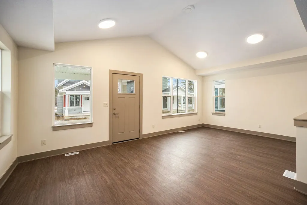 2083 Linden Avenue SE Grand Rapids City MI 49507