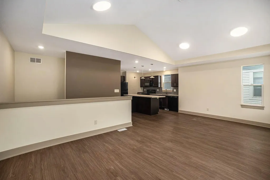 2083 Linden Avenue SE Grand Rapids City MI 49507