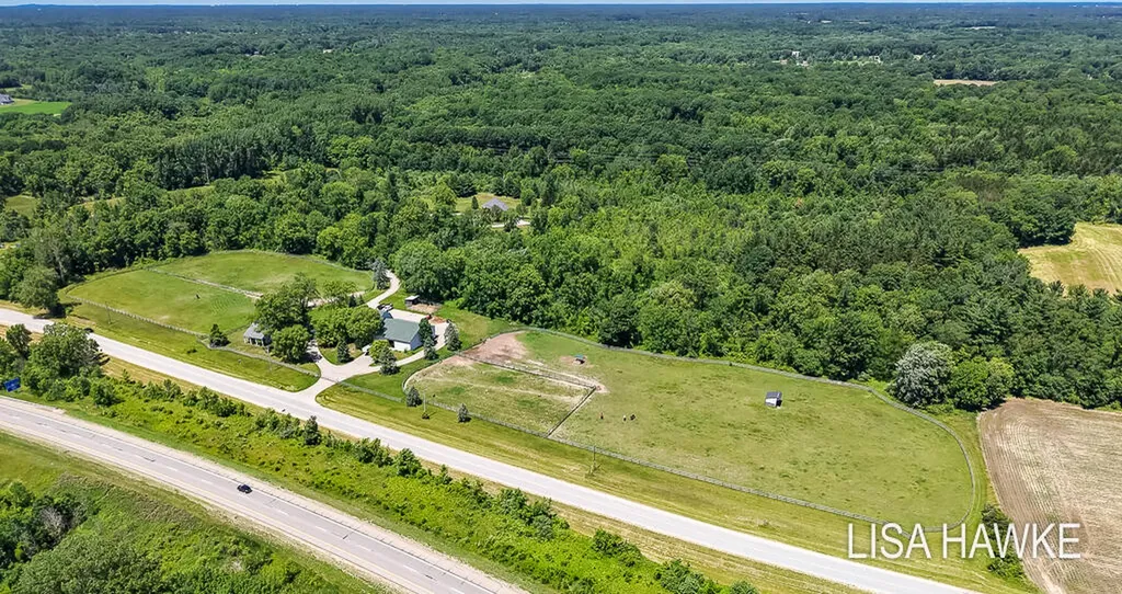 10365 Cleveland Street Crockery Township MI 49448
