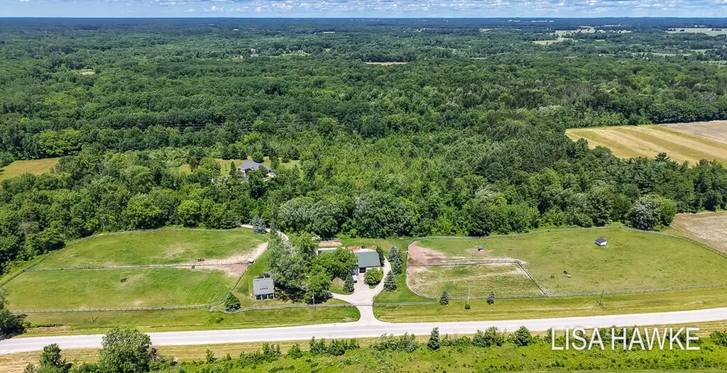 10365 Cleveland Street Crockery Township MI 49448