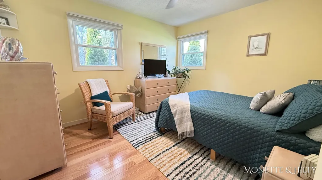 1847 Ritter Hills Drive Norton Shores City MI 49441