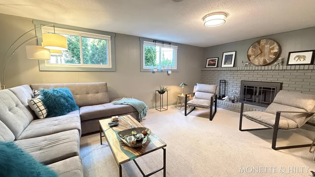 1847 Ritter Hills Drive Norton Shores City MI 49441