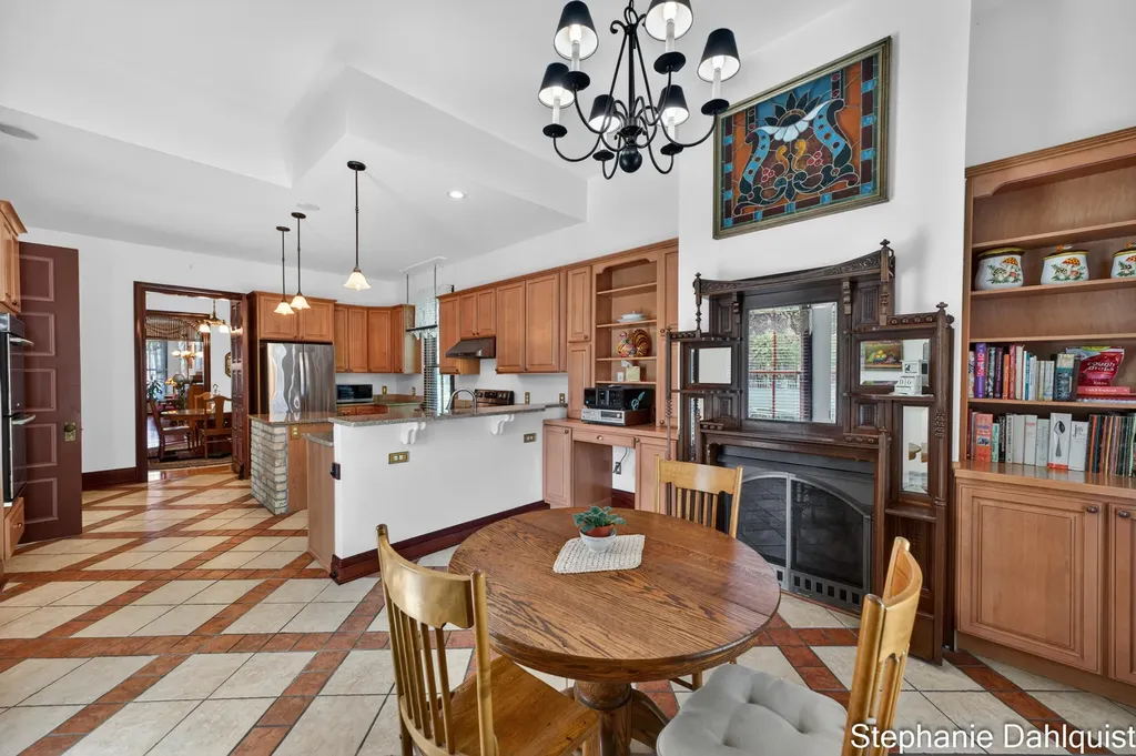 511 W Clay Avenue Muskegon City MI 49440