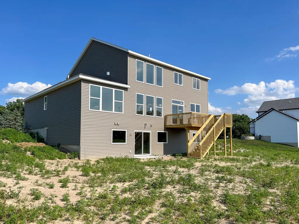 10745 56th Avenue Allendale Charter Township MI 49401