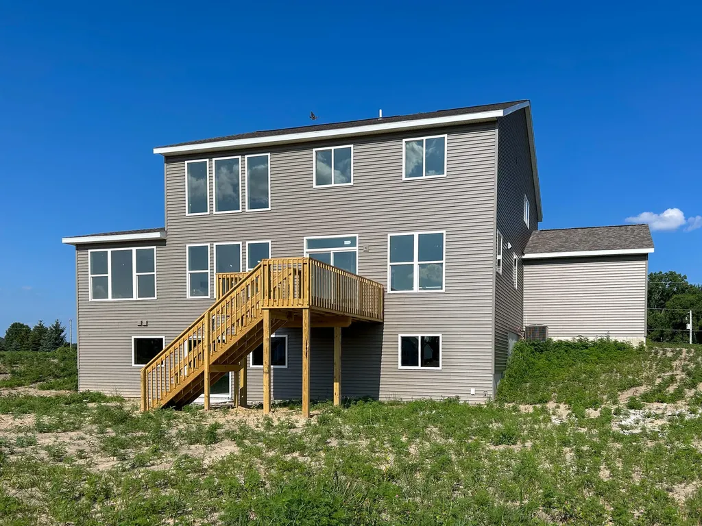 10745 56th Avenue Allendale Charter Township MI 49401