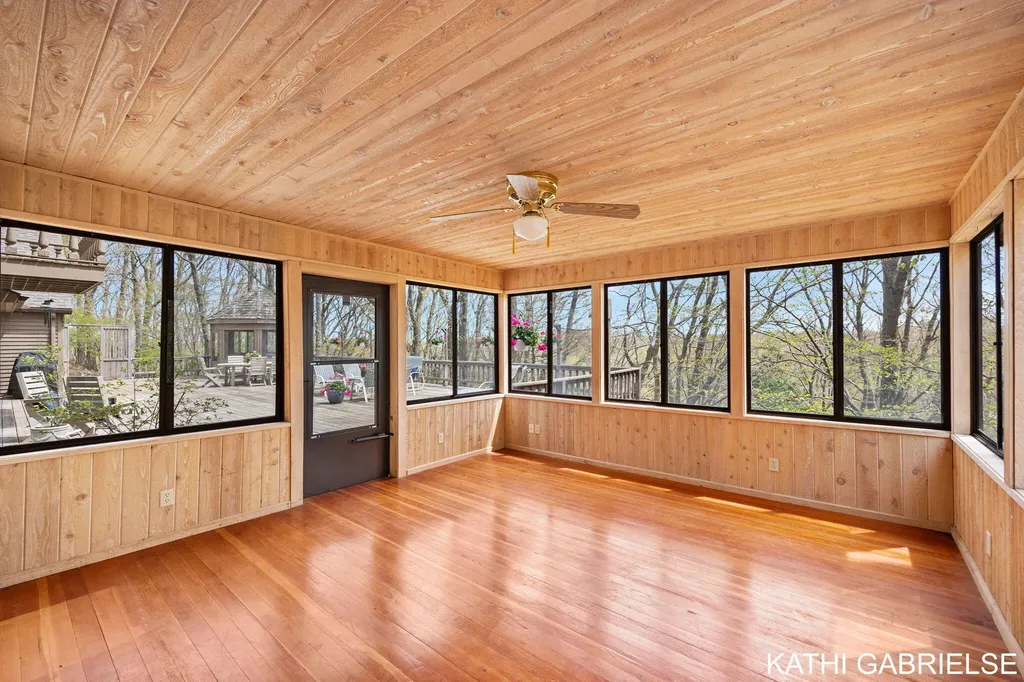 313 Stickney Ridge Road Grand Haven City MI 49417