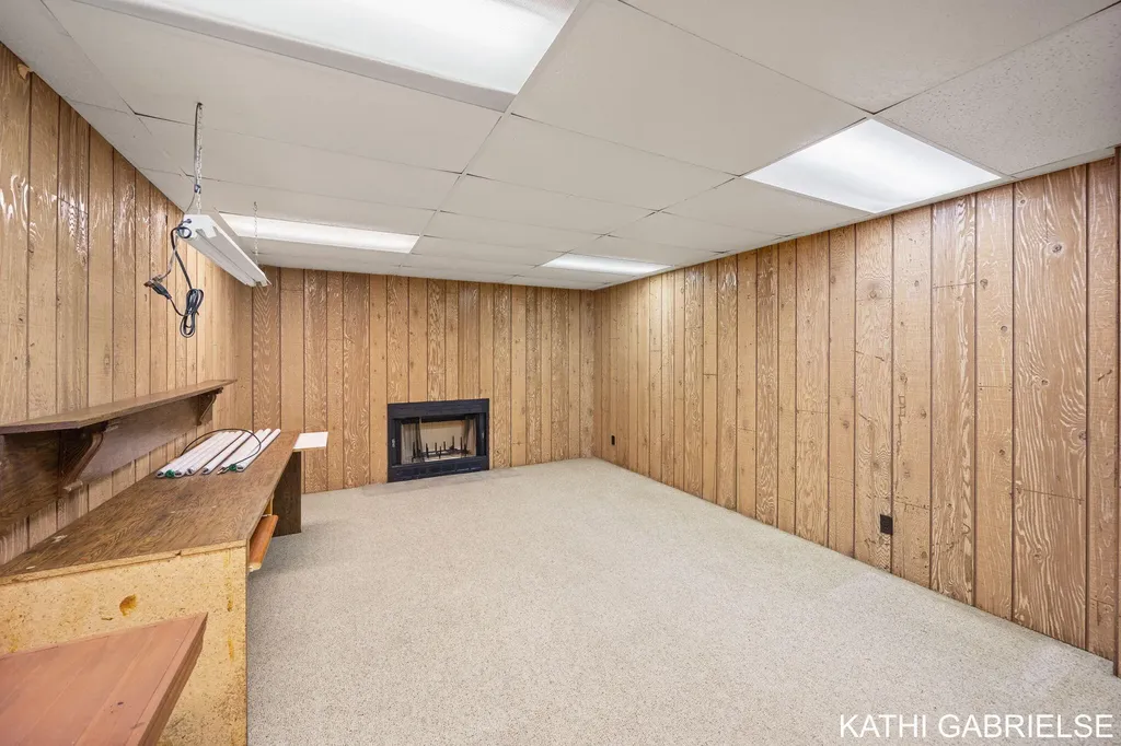313 Stickney Ridge Road Grand Haven City MI 49417