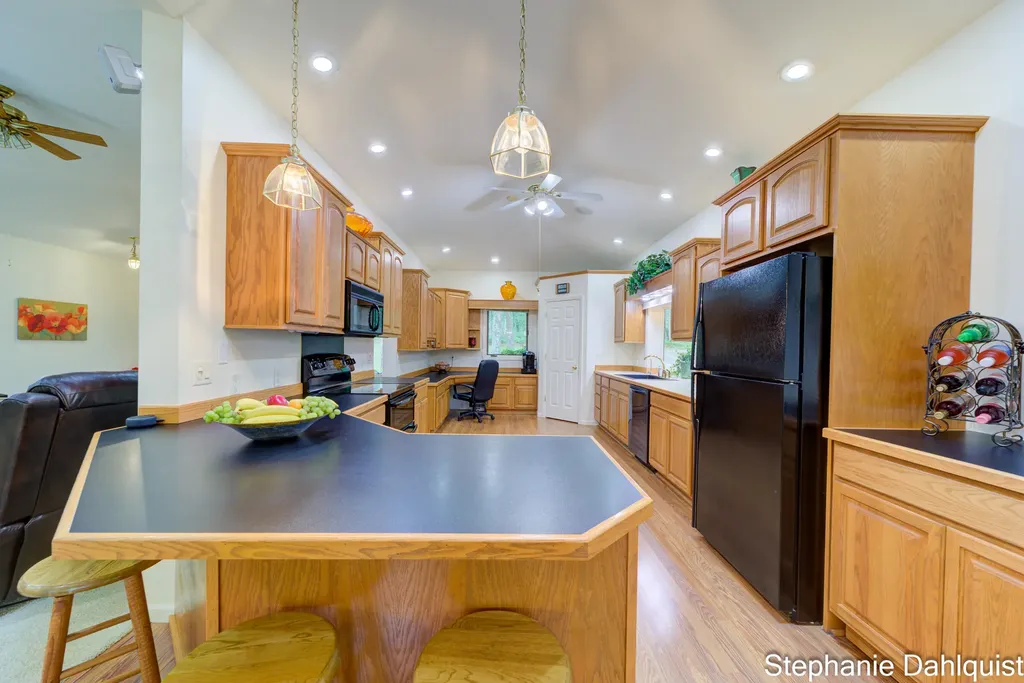9160 Mill Pond Trail Whitehall Township MI 49461