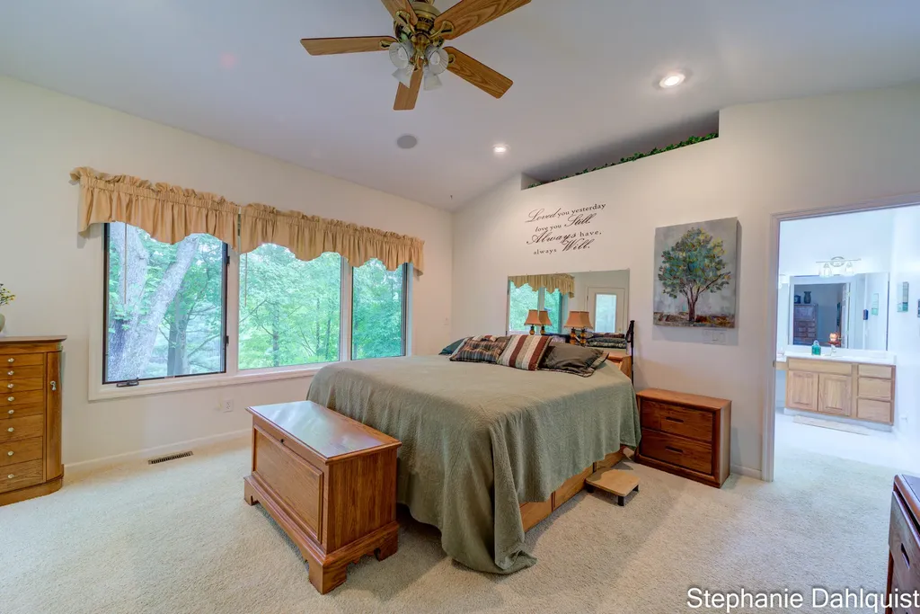 9160 Mill Pond Trail Whitehall Township MI 49461