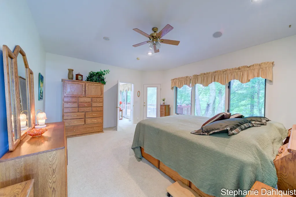 9160 Mill Pond Trail Whitehall Township MI 49461