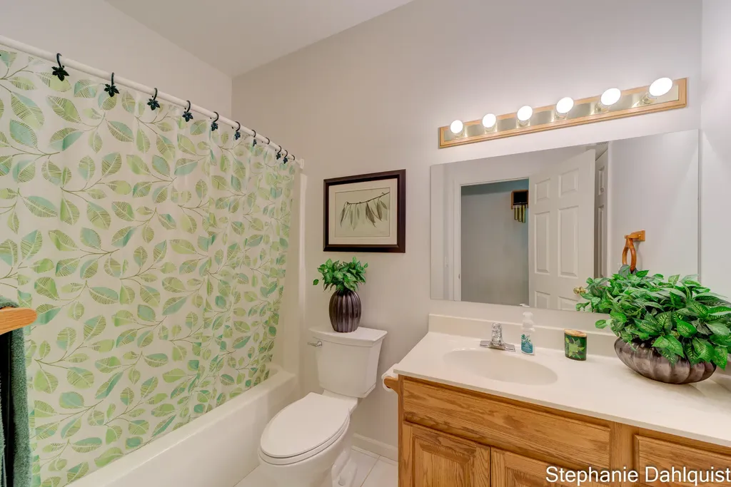 9160 Mill Pond Trail Whitehall Township MI 49461