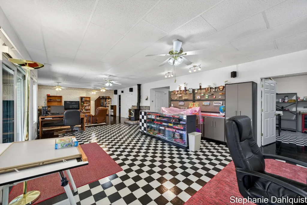 9160 Mill Pond Trail Whitehall Township MI 49461