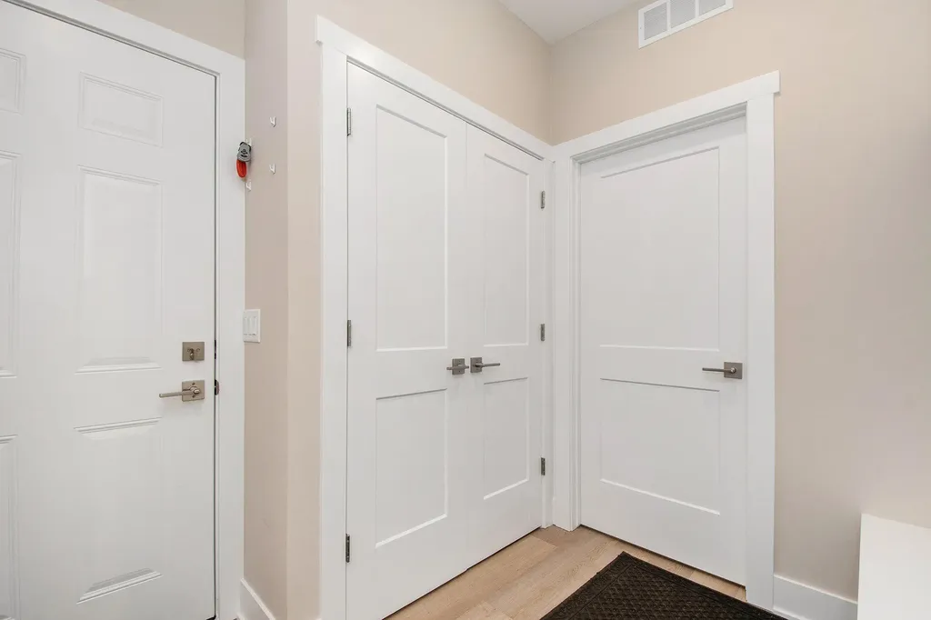 3719 Bradford Street NE Grand Rapids Charter Township MI 49525