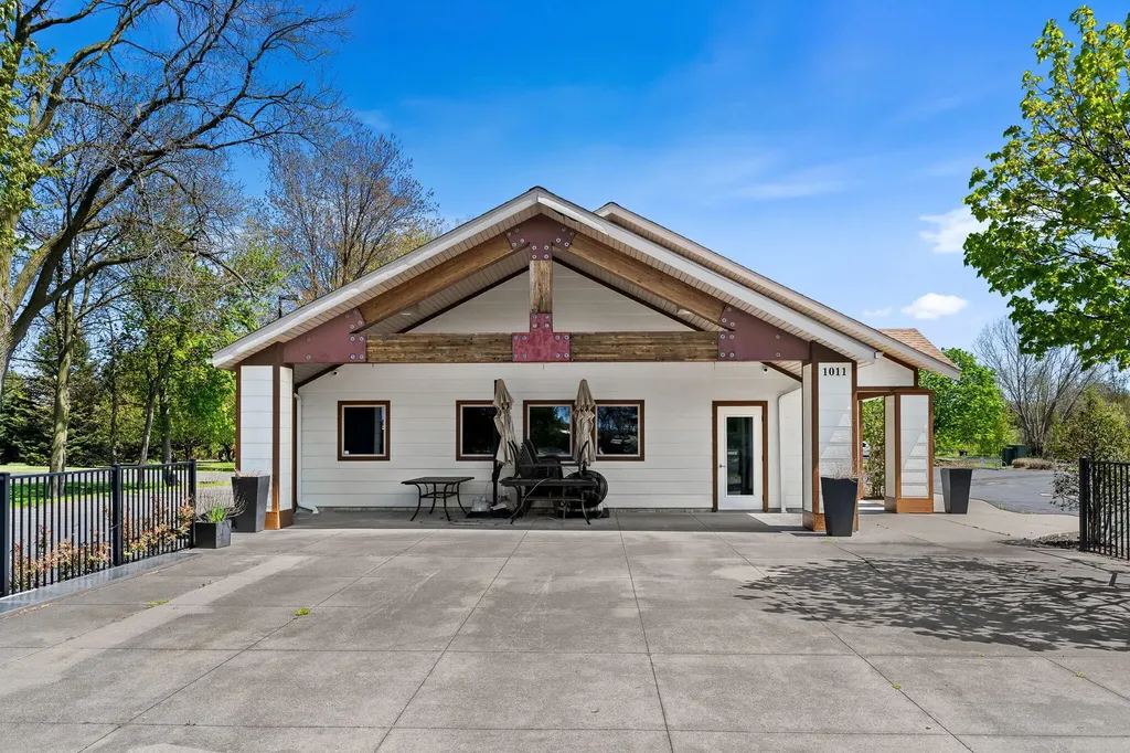 1011 136th Avenue Holland Charter Township MI 49424