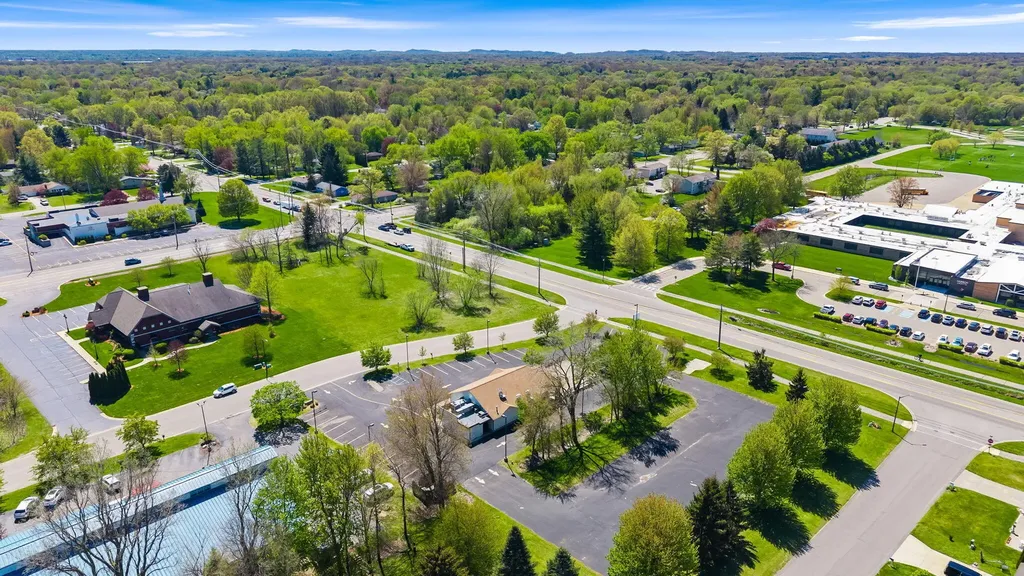 1011 136th Avenue Holland Charter Township MI 49424