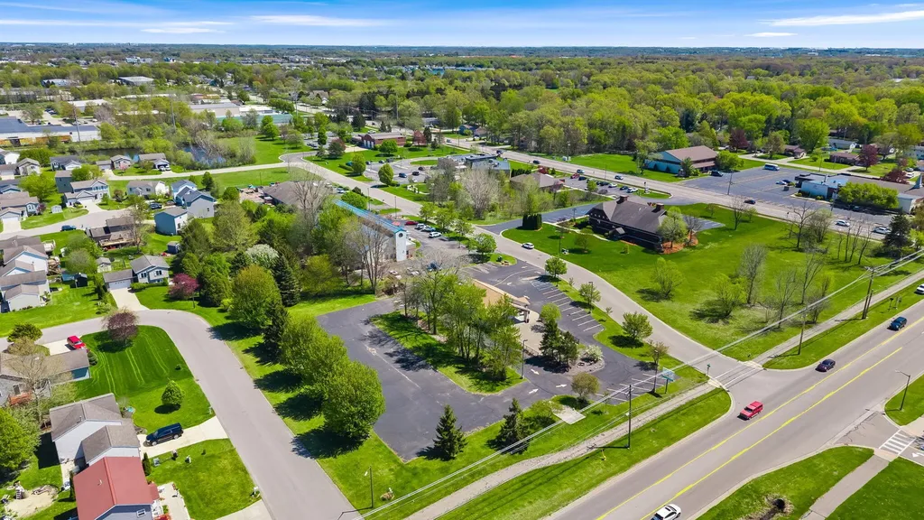 1011 136th Avenue Holland Charter Township MI 49424