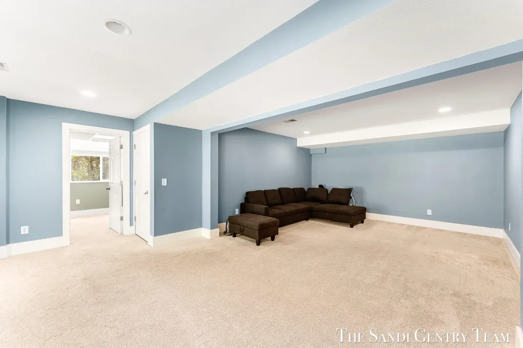 5468 Samantha Lane Dalton Township MI 49457