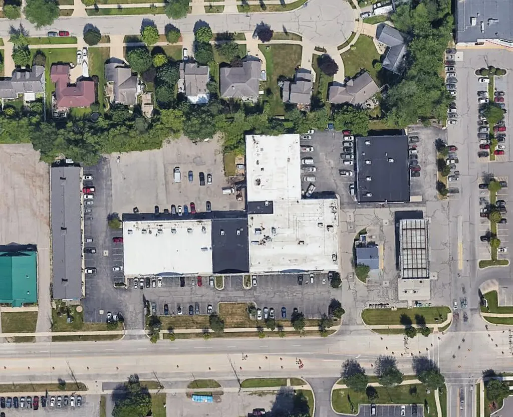 1149 S Washington Avenue Holland City MI 49423