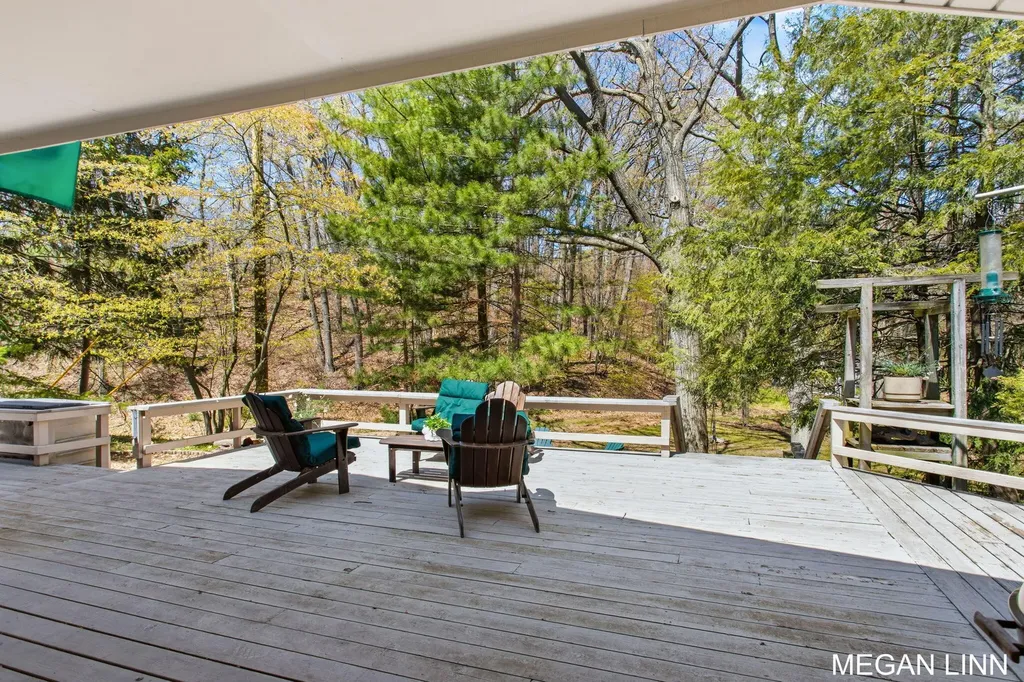 7135 Lakeshore Avenue Port Sheldon Township MI 49460