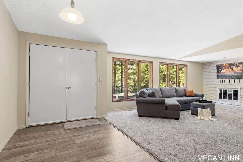 7135 Lakeshore Avenue Port Sheldon Township MI 49460
