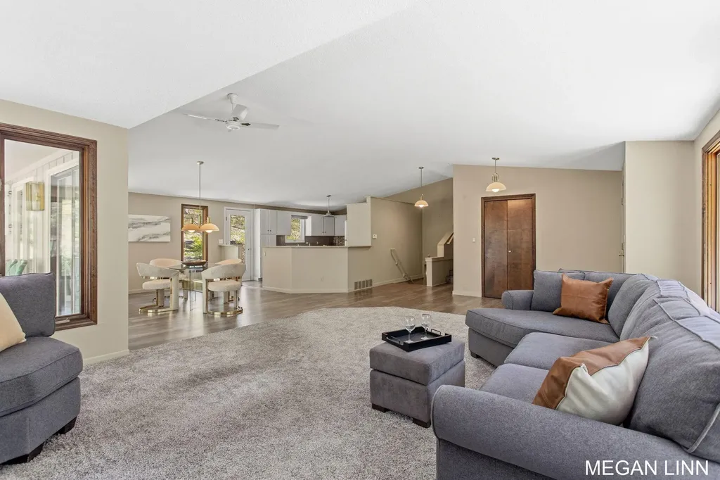 7135 Lakeshore Avenue Port Sheldon Township MI 49460