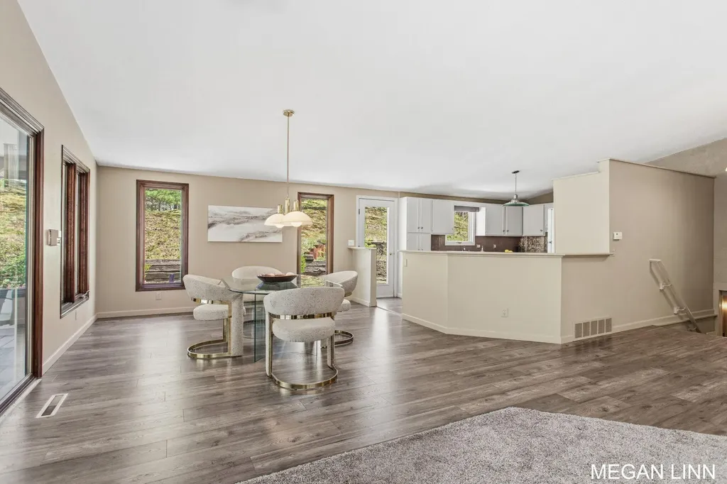 7135 Lakeshore Avenue Port Sheldon Township MI 49460