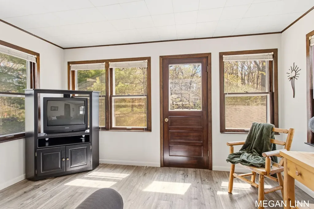 7135 Lakeshore Avenue Port Sheldon Township MI 49460