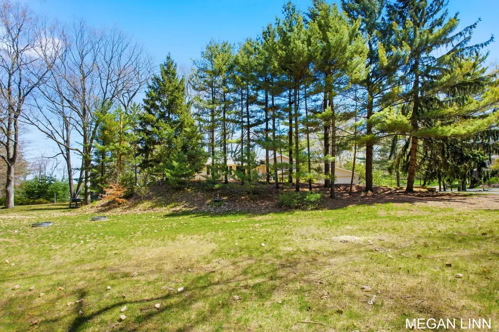 7135 Lakeshore Avenue Port Sheldon Township MI 49460
