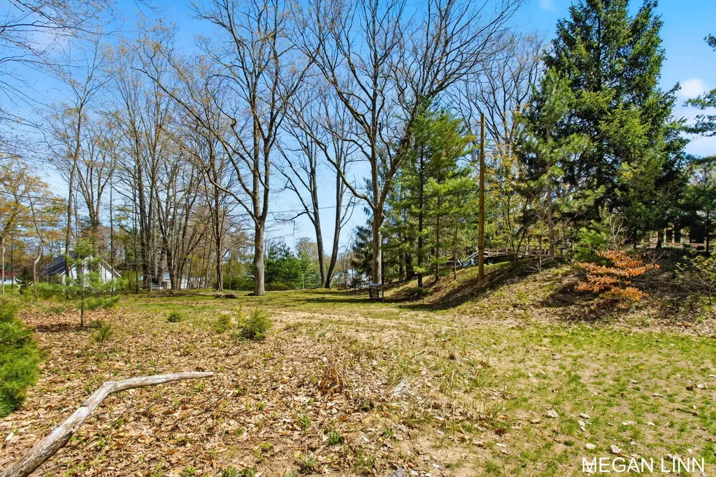 7135 Lakeshore Avenue Port Sheldon Township MI 49460