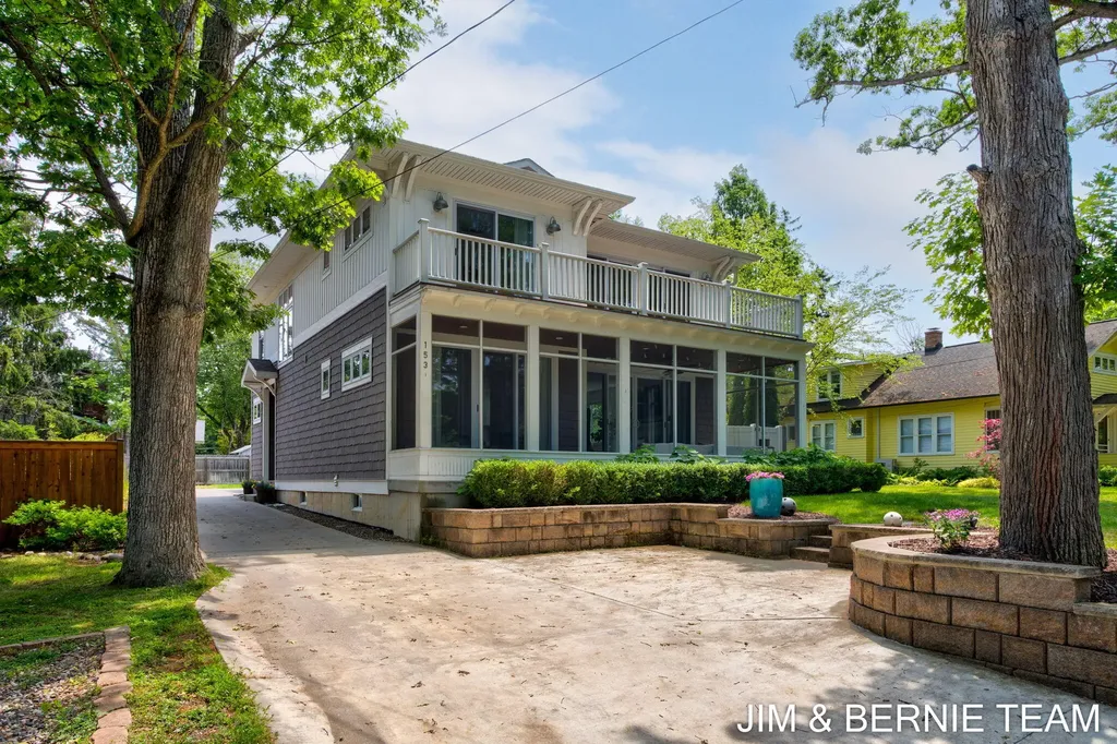 153 Elizabeth Street Saugatuck City MI 49453