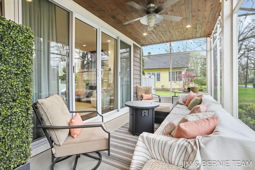 153 Elizabeth Street Saugatuck City MI 49453